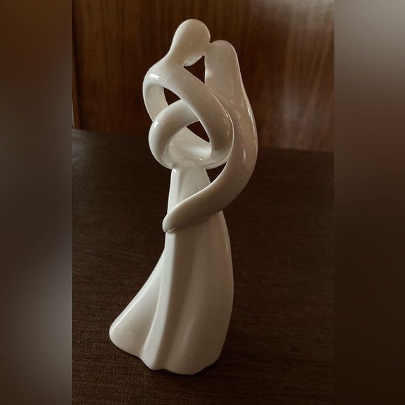 Circle of Love brand Porcelain Cake Topper by Kim Lawrence #691232 “ Always” - Picture 5 of 15